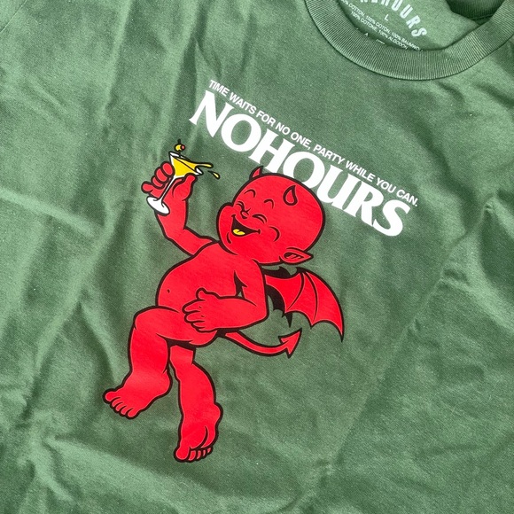 NoHours party green t shirt - Picture 3 of 3
